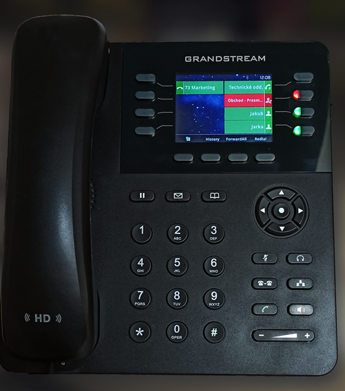 Telefón Grandstream GXP2135 s BLF tlačidlami